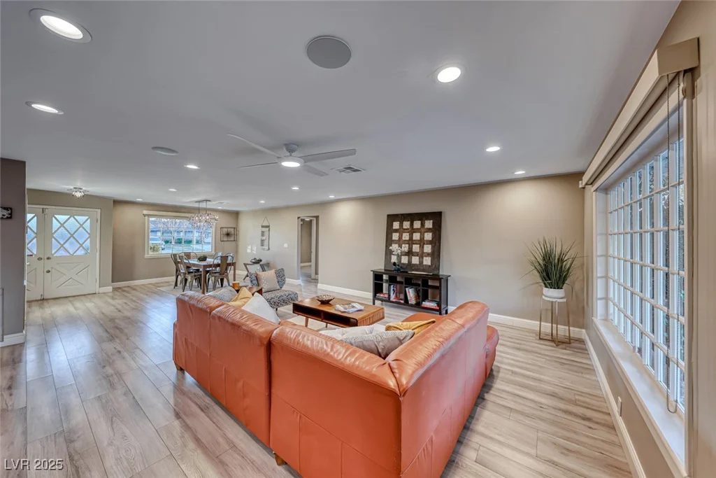 2908 Bryant, Las Vegas, NV 89102