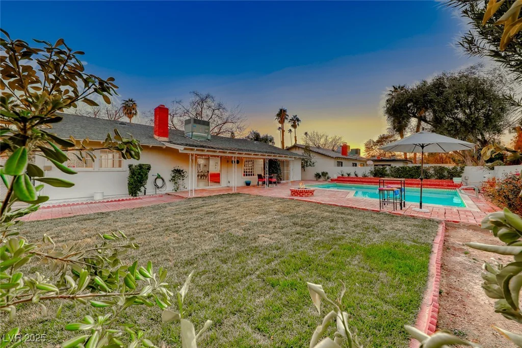 2908 Bryant, Las Vegas, NV 89102