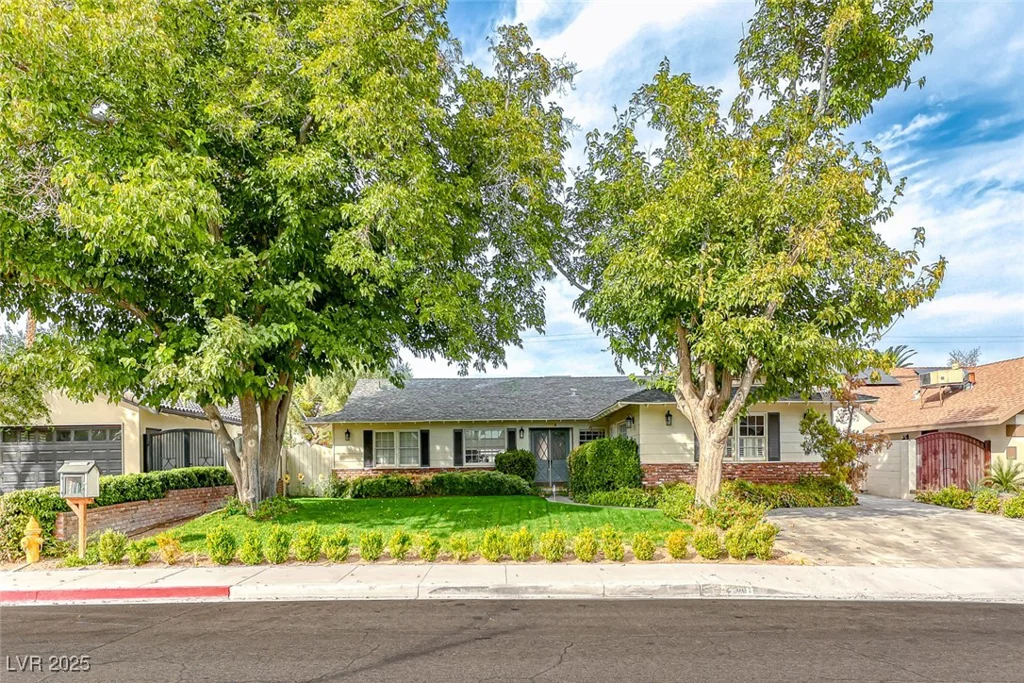 2908 Bryant, Las Vegas, NV 89102
