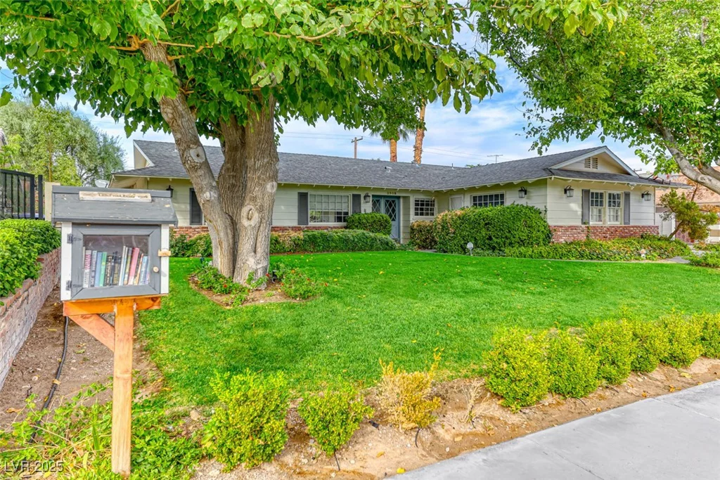 2908 Bryant, Las Vegas, NV 89102