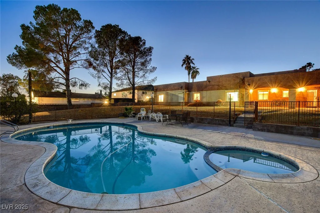 3070 Mann, Las Vegas, NV 89146