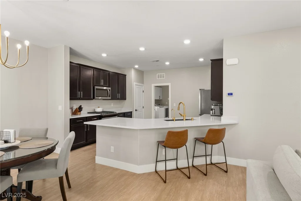 2124 Danzinger, Henderson, NV 89044