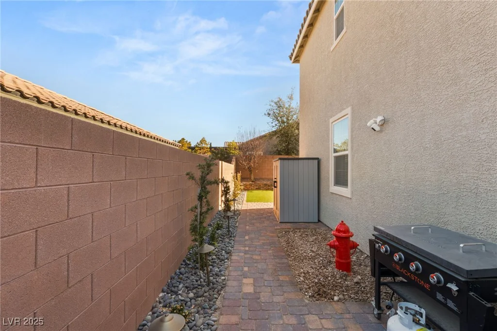 2124 Danzinger, Henderson, NV 89044