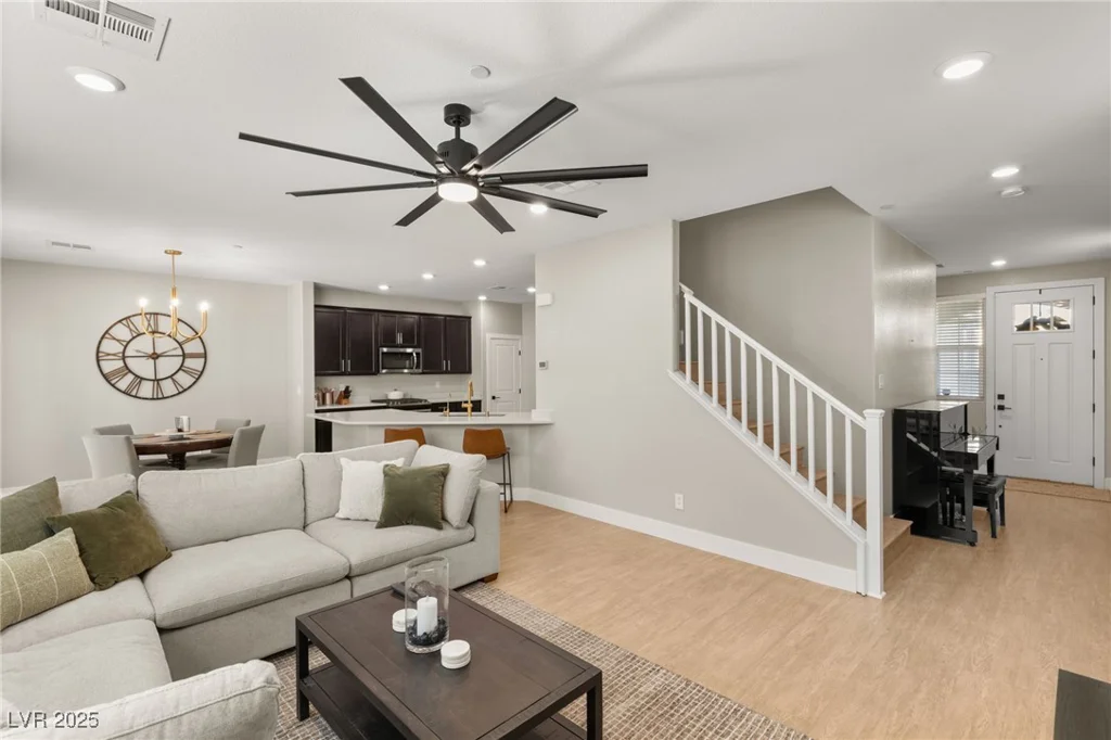 2124 Danzinger, Henderson, NV 89044