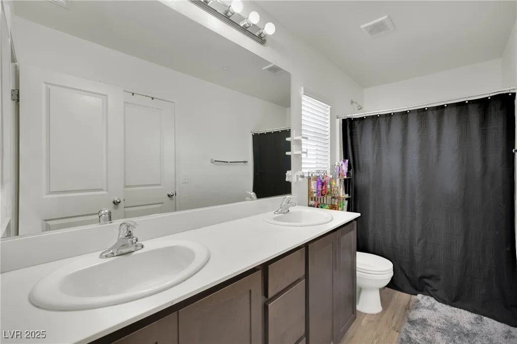 4151 San Cuervo, Las Vegas, NV 89115