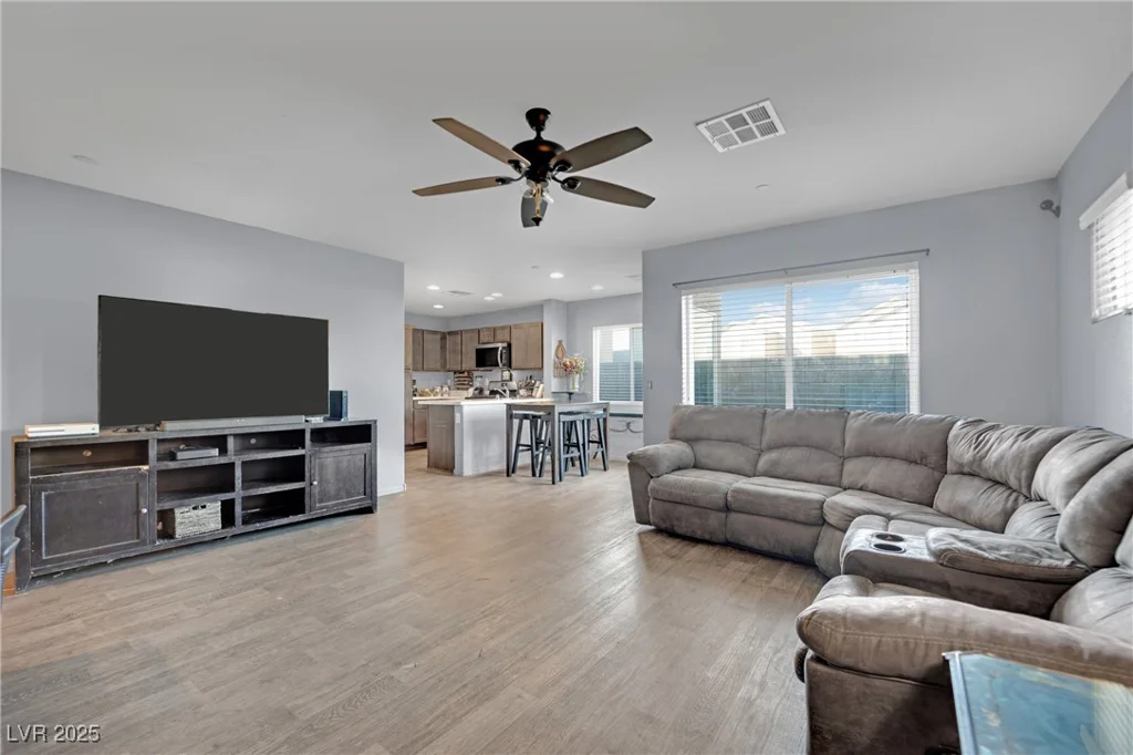4151 San Cuervo, Las Vegas, NV 89115