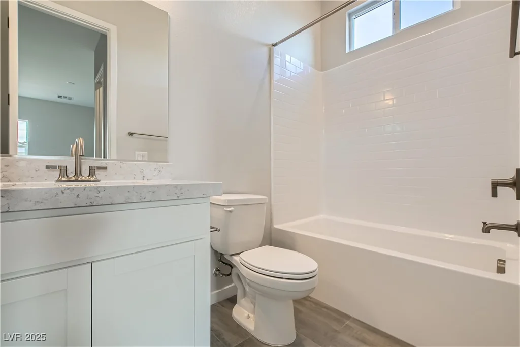 869 Bittern Lake, Henderson, NV 89011