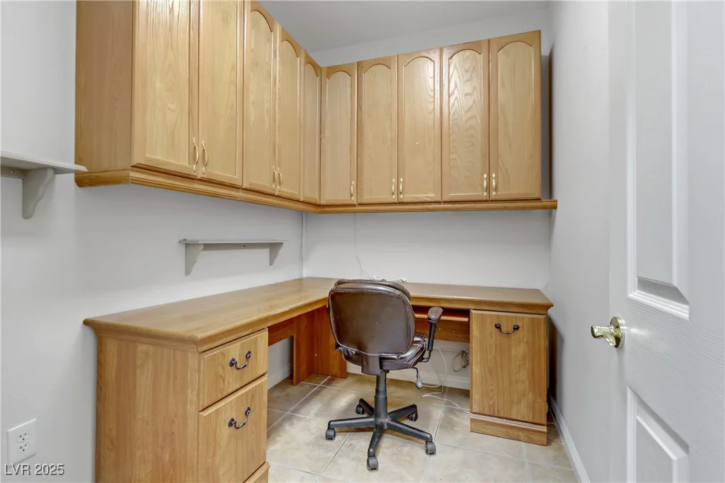 10247 Santo Nina, Las Vegas, NV 89135