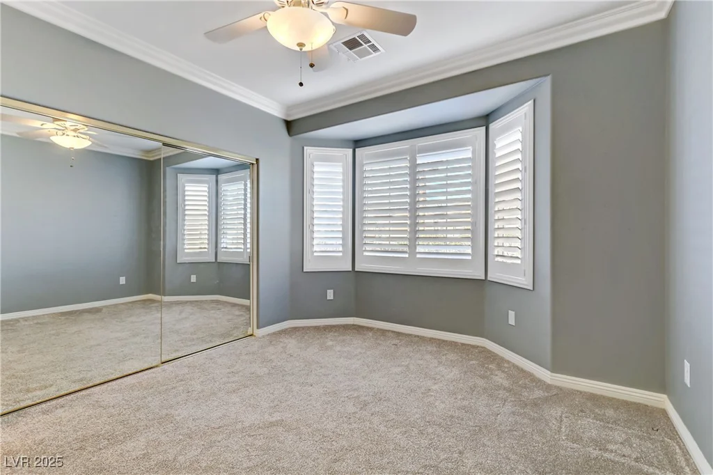 10247 Santo Nina, Las Vegas, NV 89135