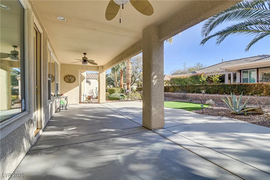 10247 Santo Nina, Las Vegas, NV 89135