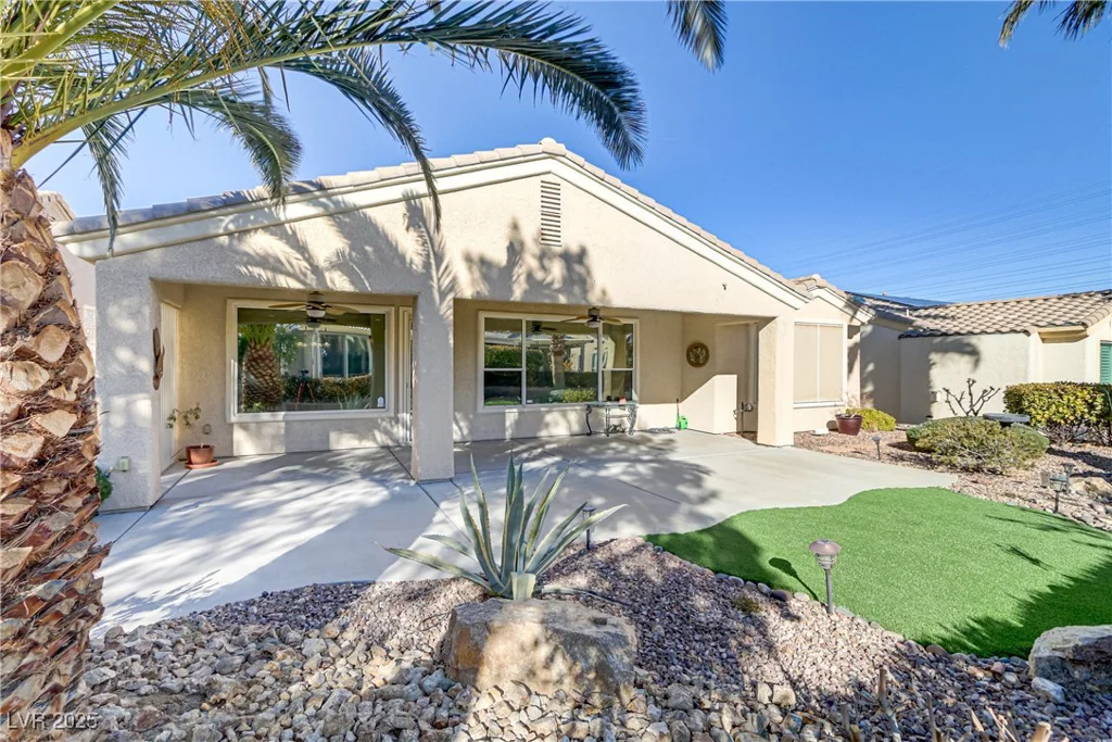 10247 Santo Nina, Las Vegas, NV 89135