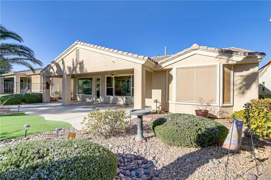 10247 Santo Nina, Las Vegas, NV 89135