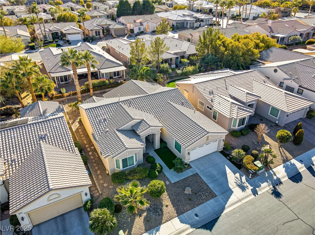 10247 Santo Nina, Las Vegas, NV 89135