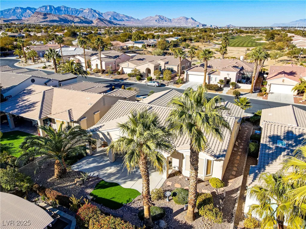 10247 Santo Nina, Las Vegas, NV 89135