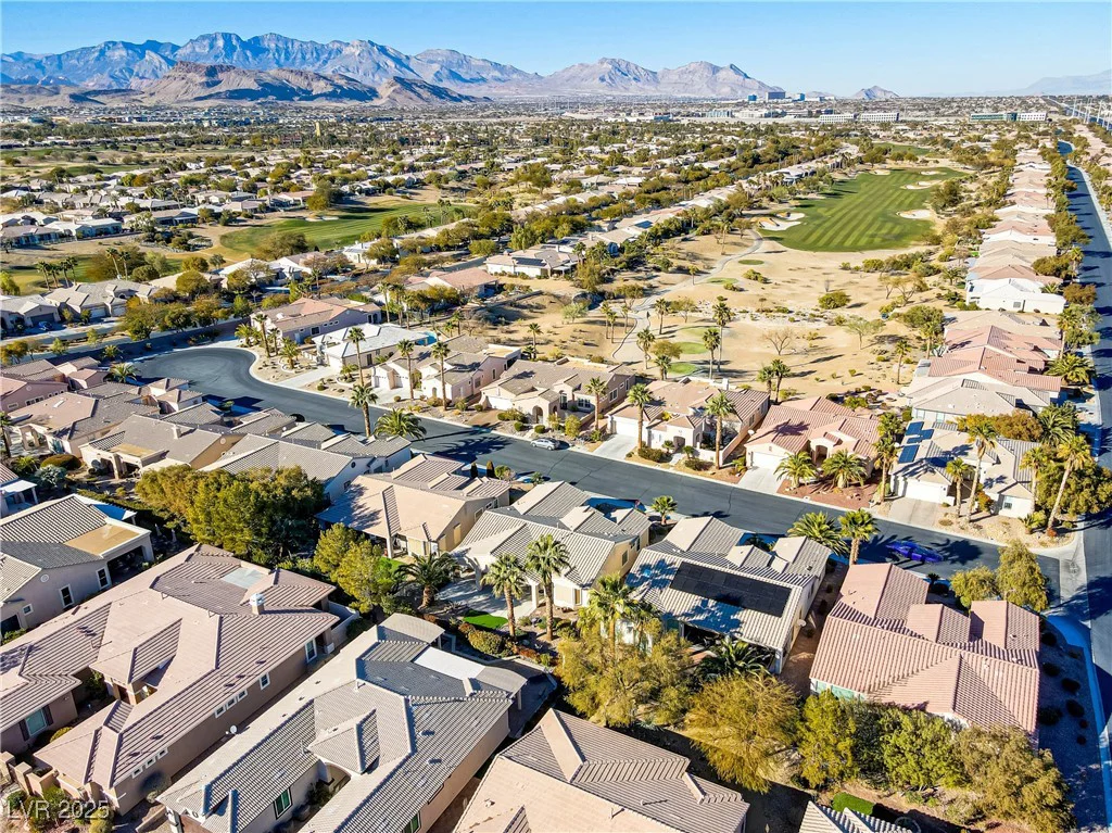 10247 Santo Nina, Las Vegas, NV 89135