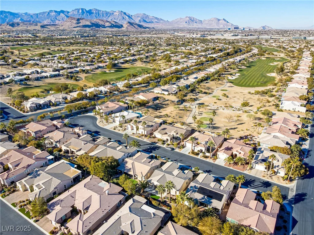 10247 Santo Nina, Las Vegas, NV 89135