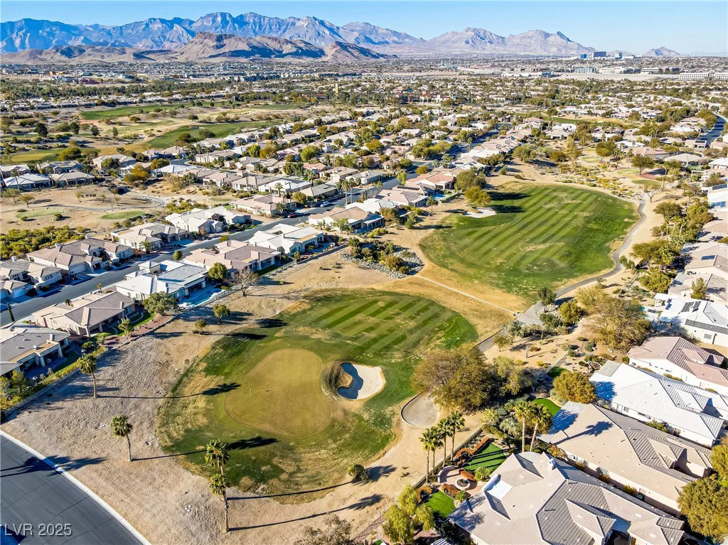 10247 Santo Nina, Las Vegas, NV 89135