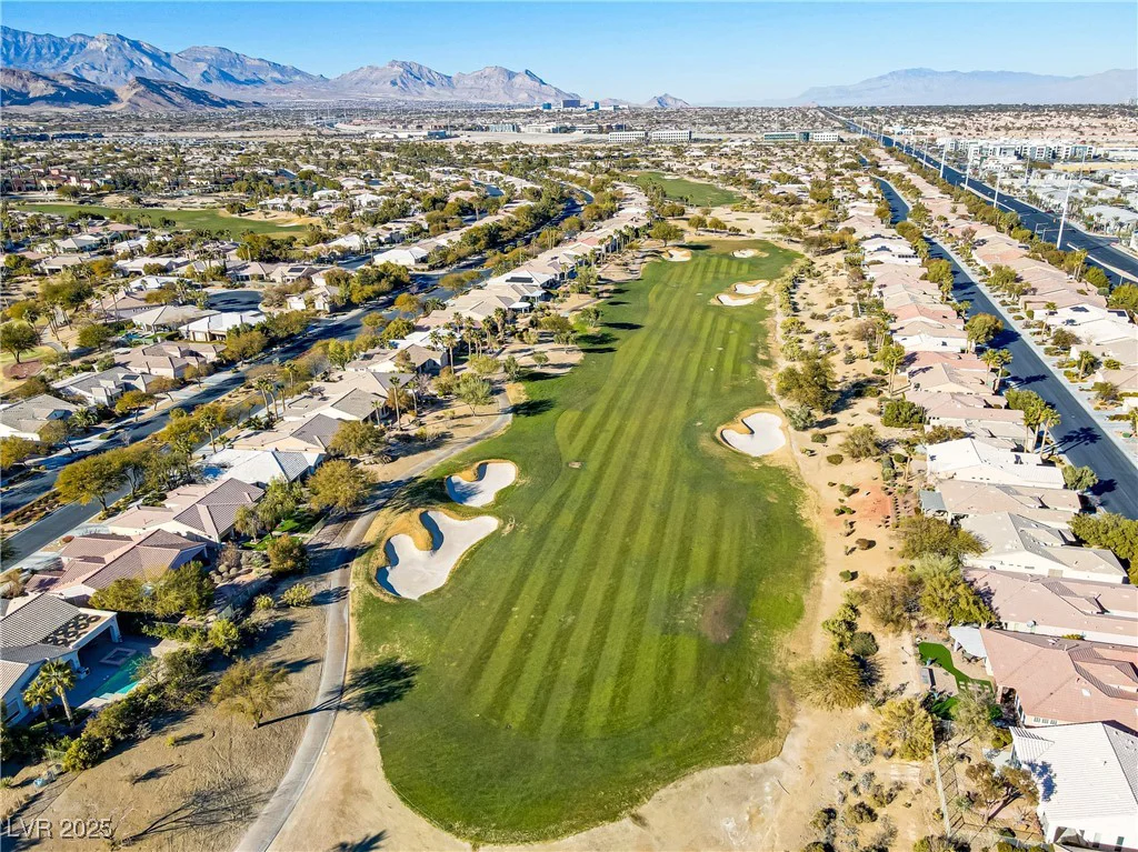 10247 Santo Nina, Las Vegas, NV 89135