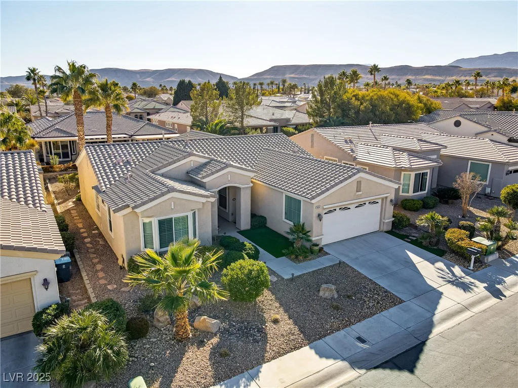 10247 Santo Nina, Las Vegas, NV 89135