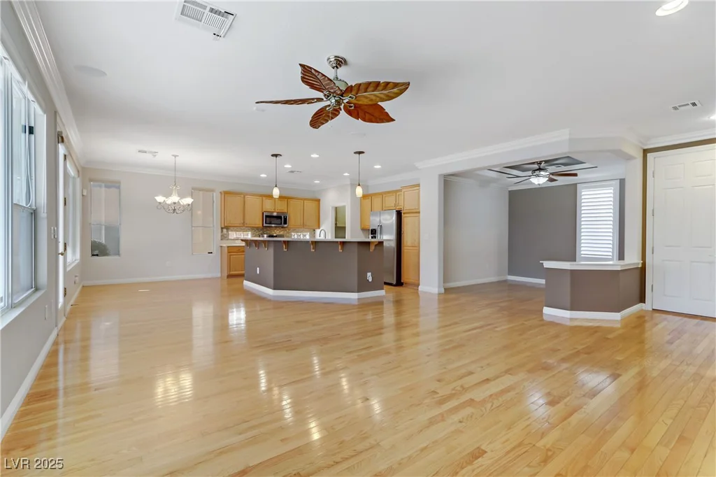 10247 Santo Nina, Las Vegas, NV 89135