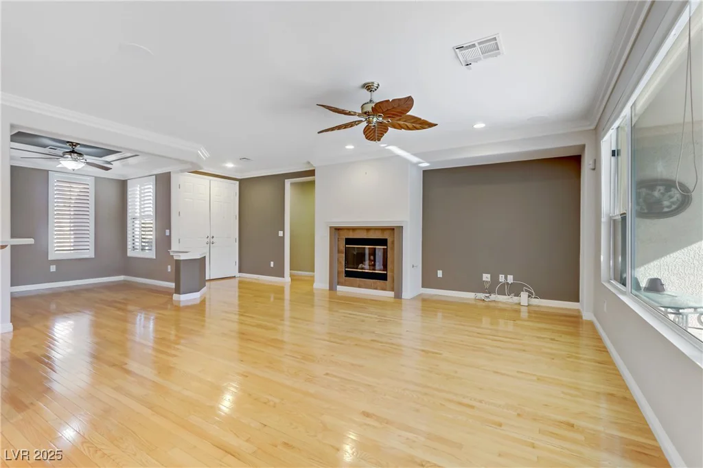 10247 Santo Nina, Las Vegas, NV 89135