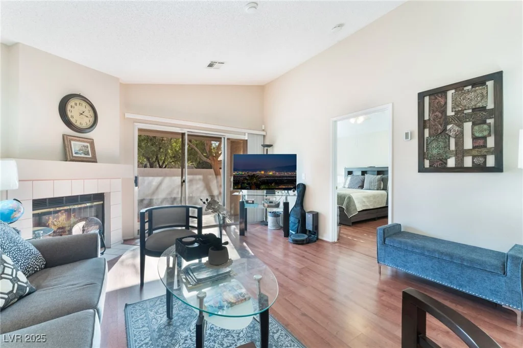 7925 Settlers Ridge, Las Vegas, NV 89145