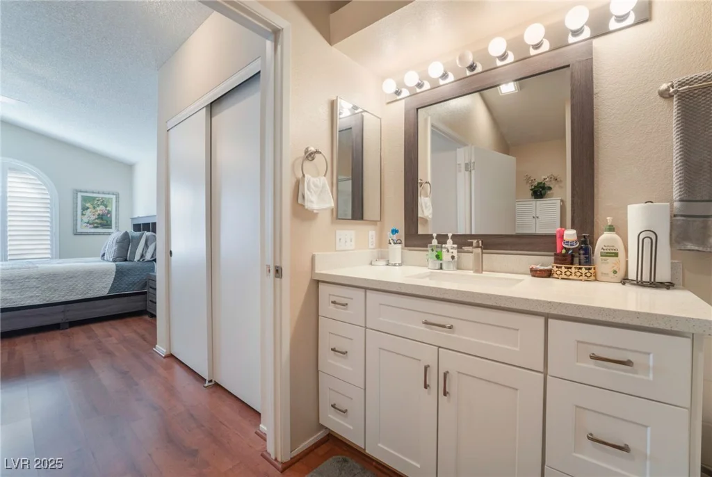 7925 Settlers Ridge, Las Vegas, NV 89145