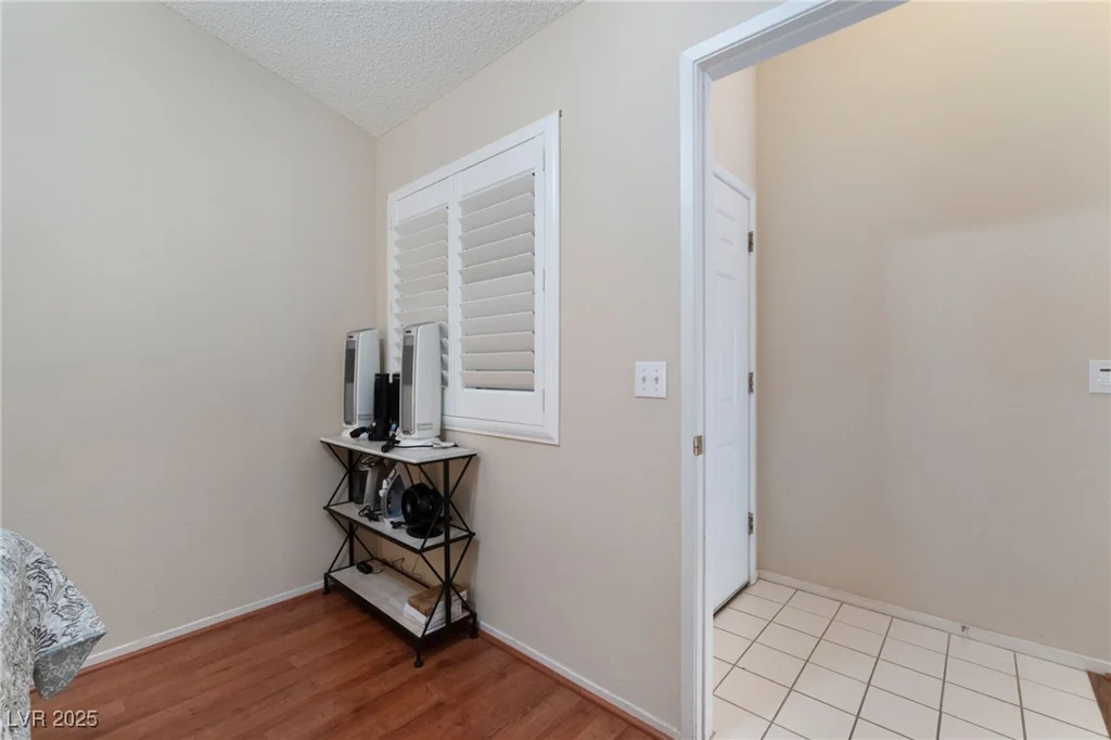7925 Settlers Ridge, Las Vegas, NV 89145