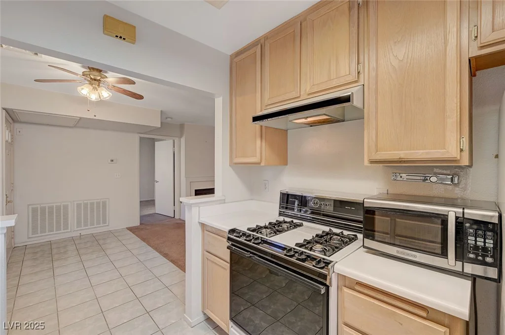 4805 Torrey Pines, Las Vegas, NV 89103