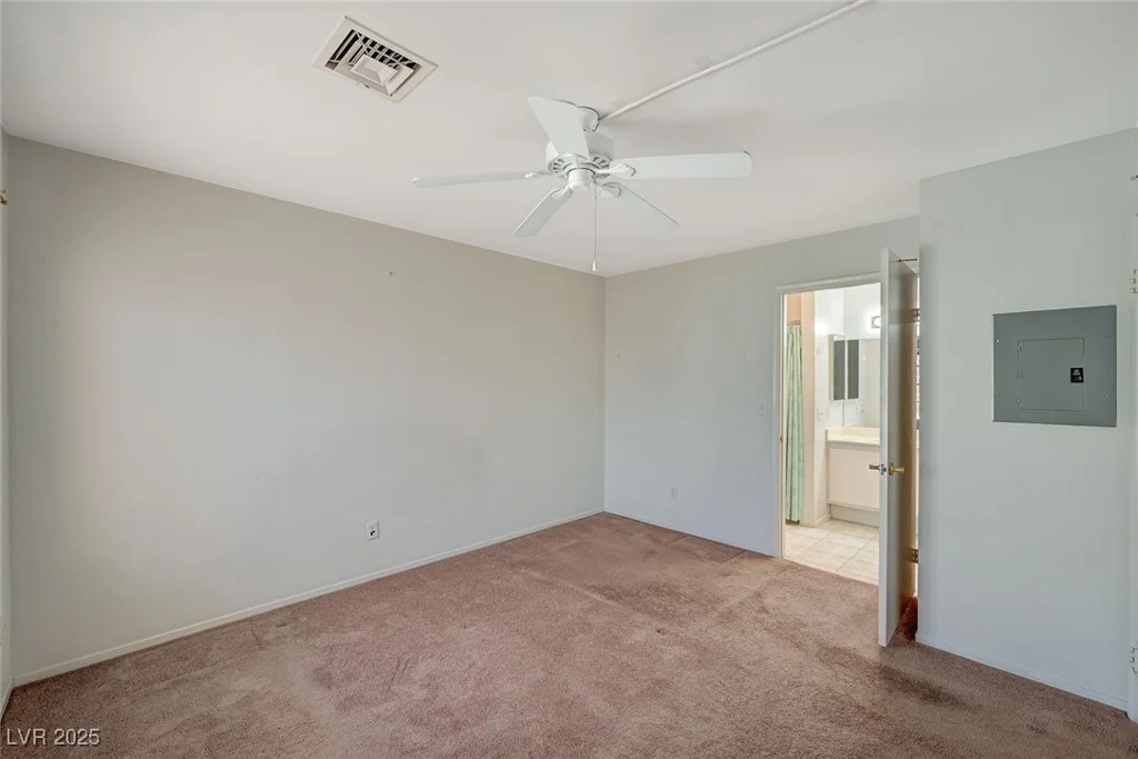 4805 Torrey Pines, Las Vegas, NV 89103