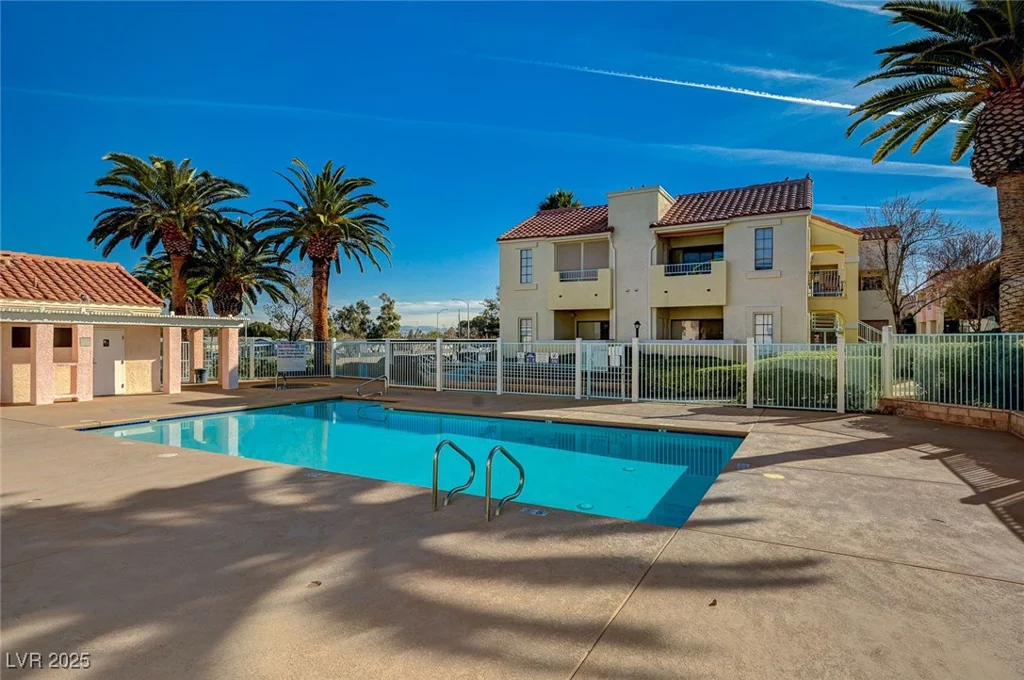 4805 Torrey Pines, Las Vegas, NV 89103