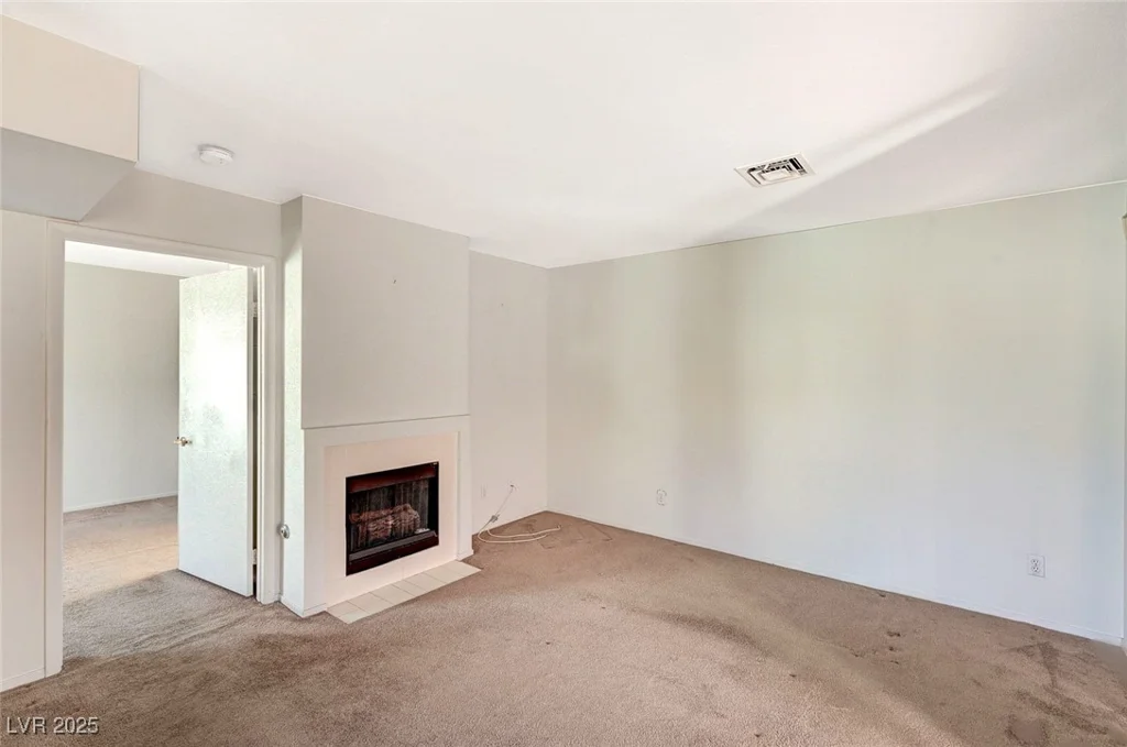 4805 Torrey Pines, Las Vegas, NV 89103