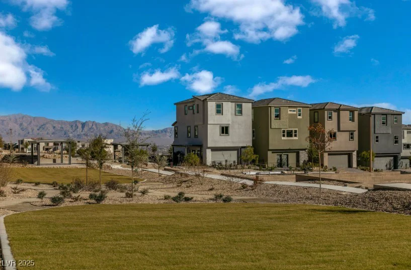 1521 Bat Hawk, Las Vegas, NV 89138