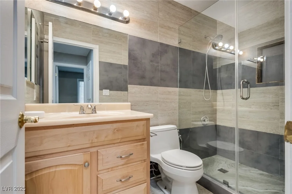 6725 Carrera, Las Vegas, NV 89103
