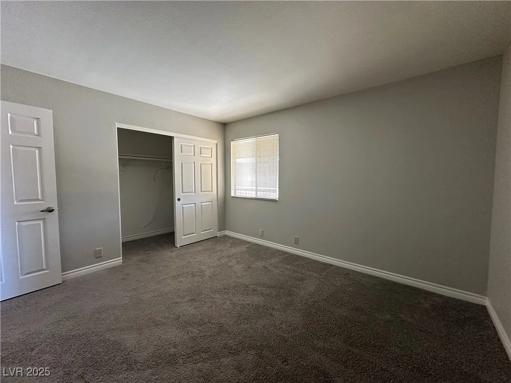 5181 River Glen, Las Vegas, NV 89103