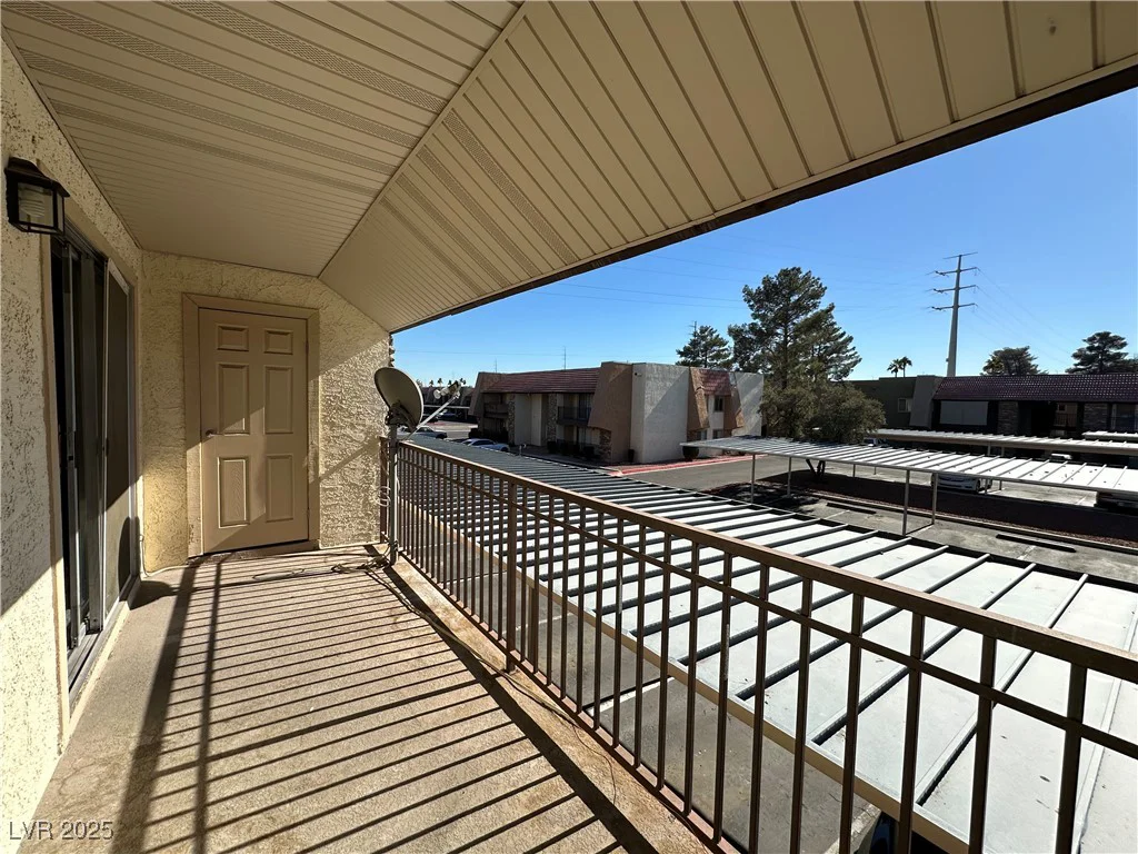 5181 River Glen, Las Vegas, NV 89103