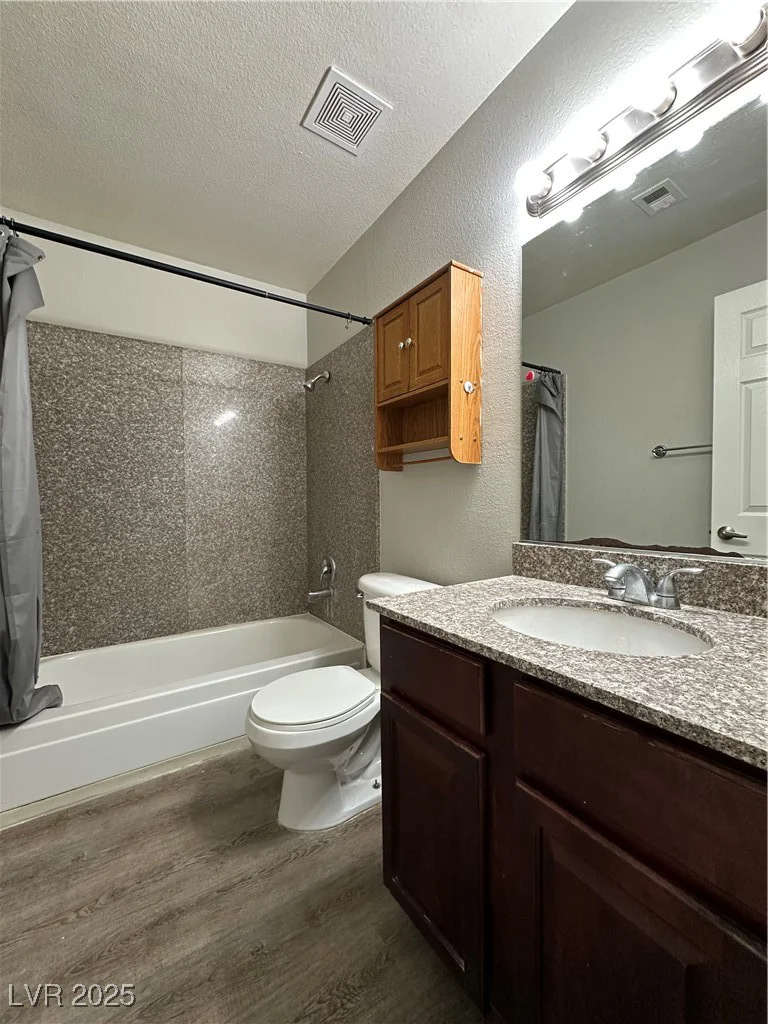 5181 River Glen, Las Vegas, NV 89103