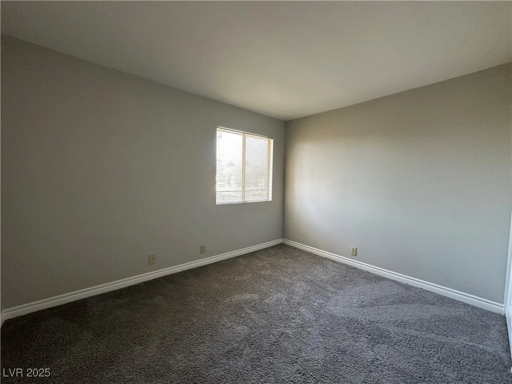 5181 River Glen, Las Vegas, NV 89103