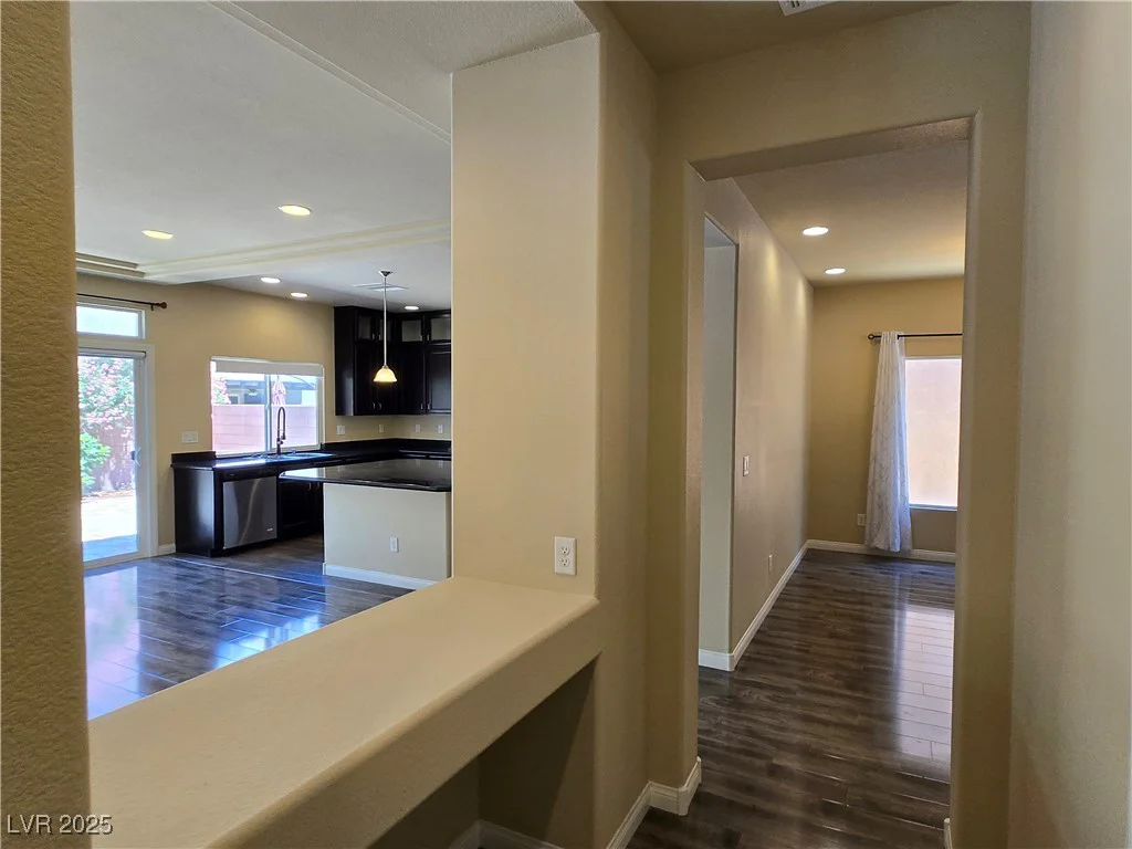 6538 Creekside Cellars, Las Vegas, NV 89139