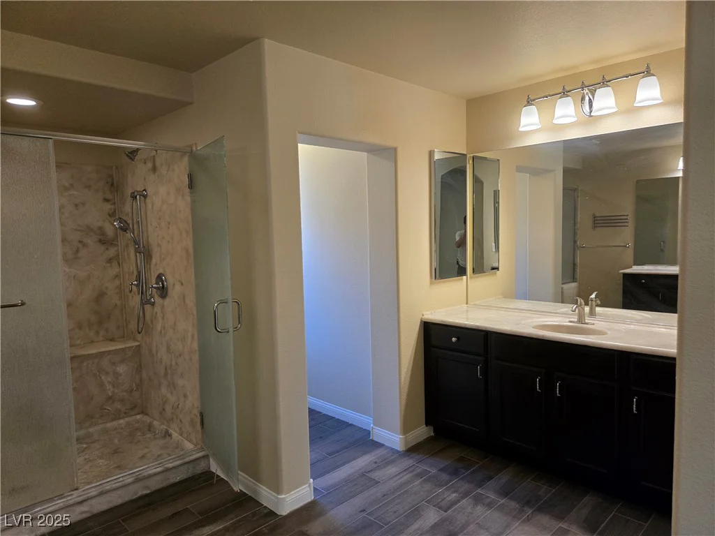 6538 Creekside Cellars, Las Vegas, NV 89139