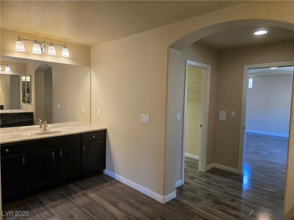 6538 Creekside Cellars, Las Vegas, NV 89139