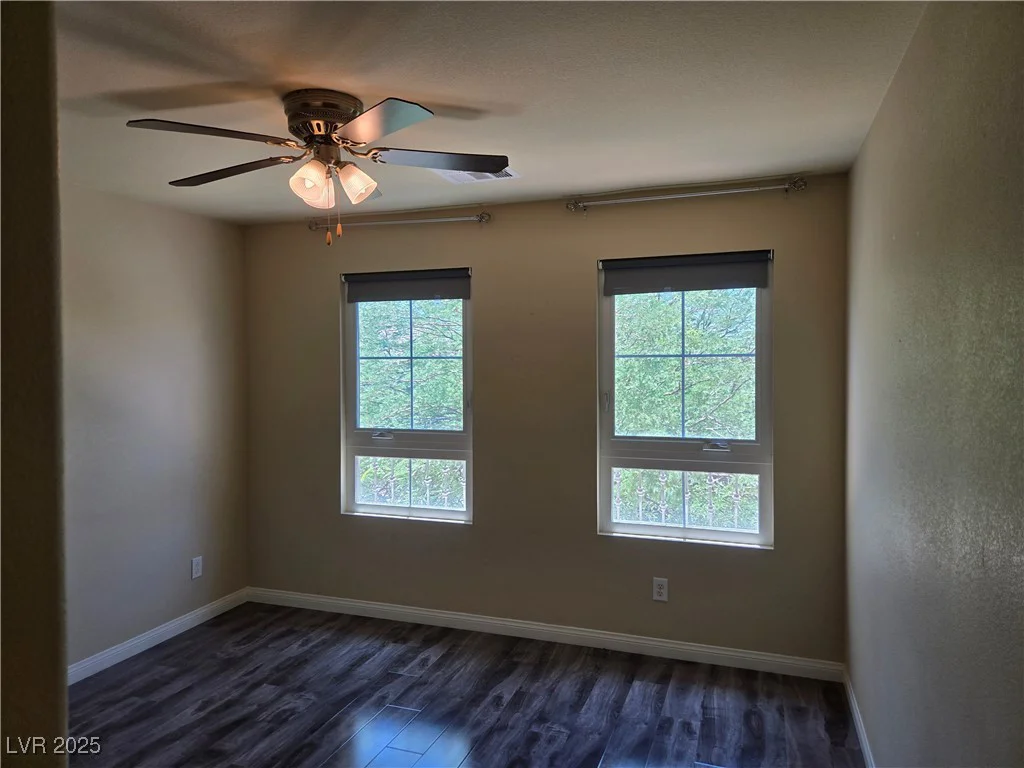 6538 Creekside Cellars, Las Vegas, NV 89139