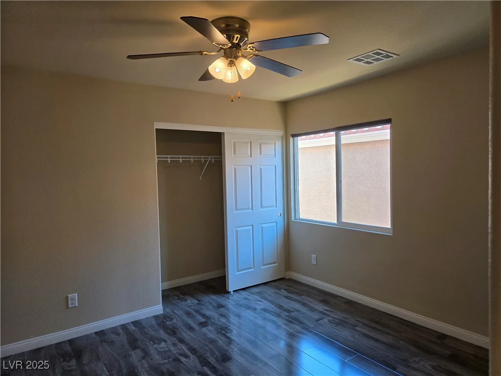 6538 Creekside Cellars, Las Vegas, NV 89139