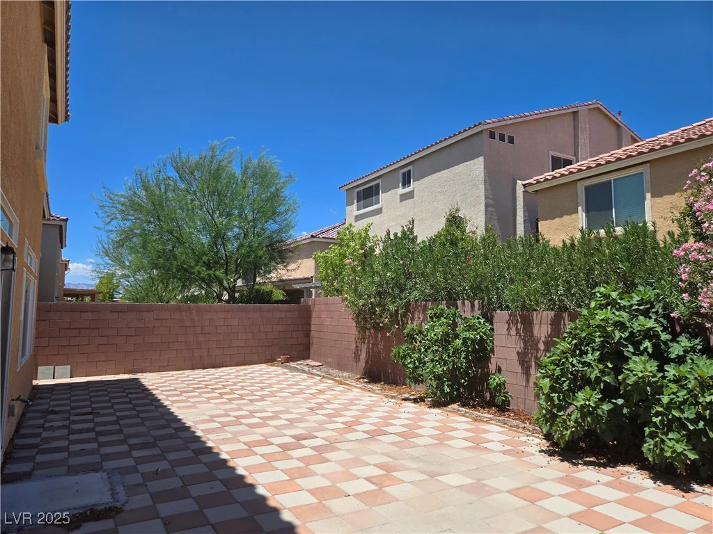 6538 Creekside Cellars, Las Vegas, NV 89139