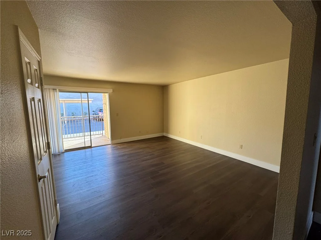 4965 Indian River, Las Vegas, NV 89103