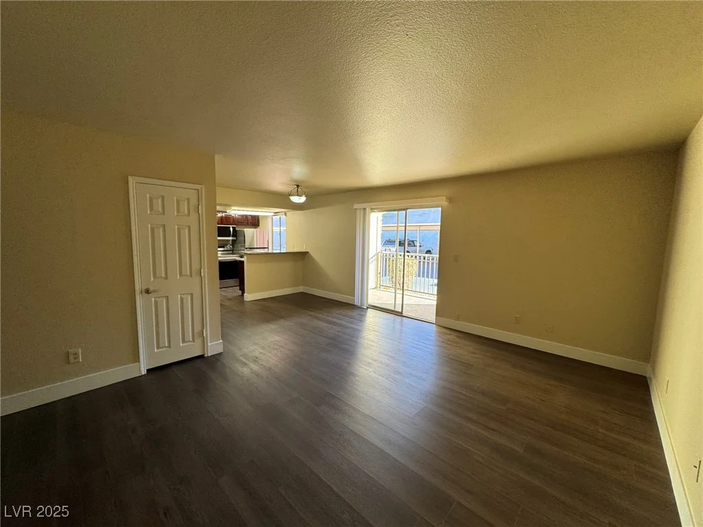 4965 Indian River, Las Vegas, NV 89103