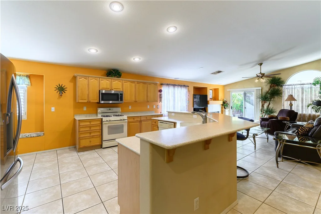 349 Yacht, Henderson, NV 89012
