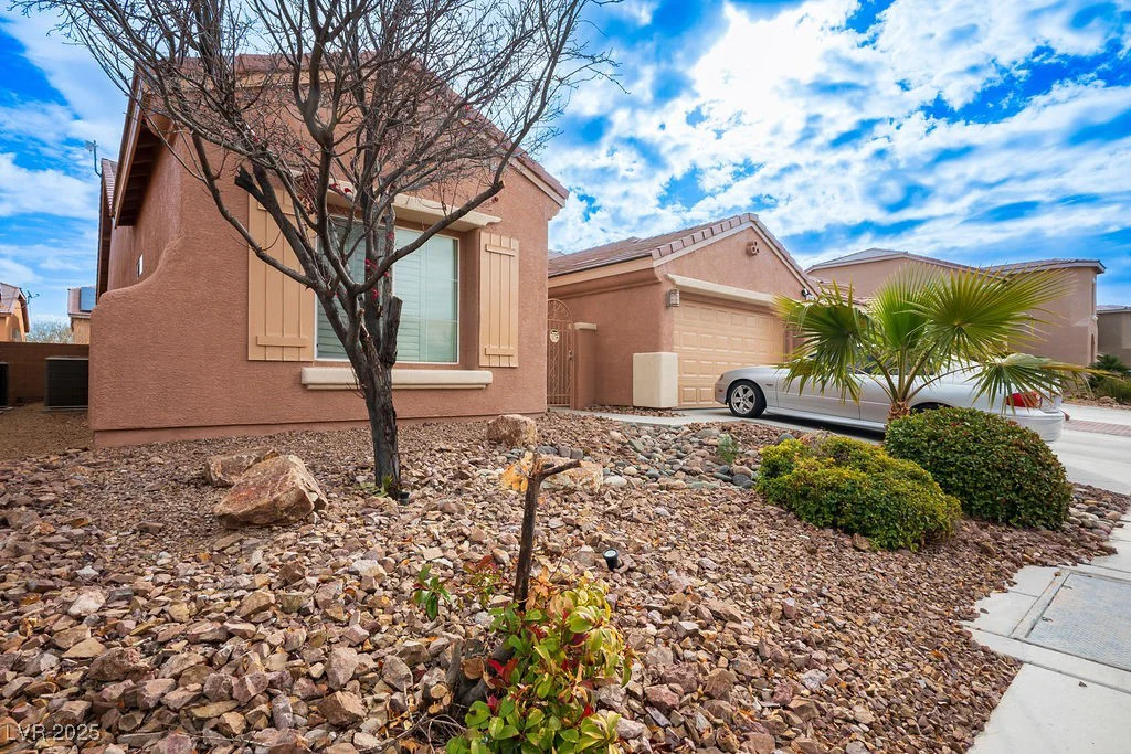 9644 Padre Peak, Las Vegas, NV 89178