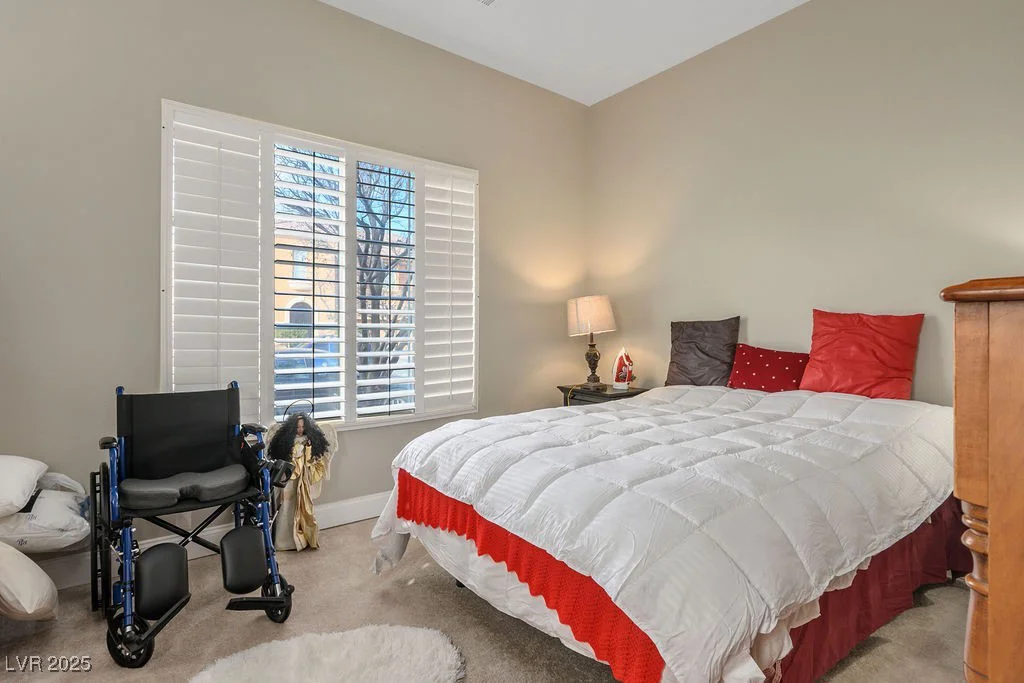 9644 Padre Peak, Las Vegas, NV 89178