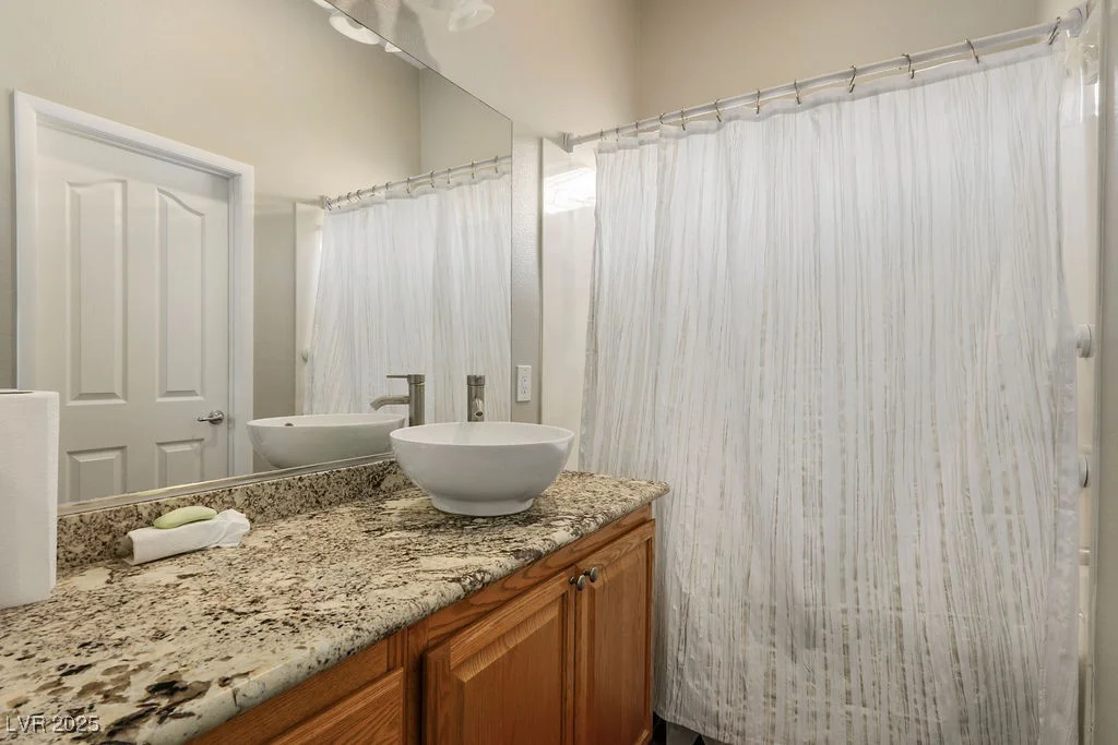 9644 Padre Peak, Las Vegas, NV 89178